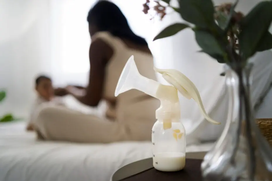 Momcozy M9 Mobile Hands-Free Pump